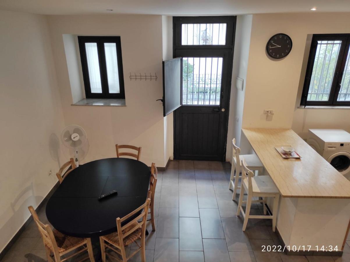 Gentile Holiday House Катания Экстерьер фото